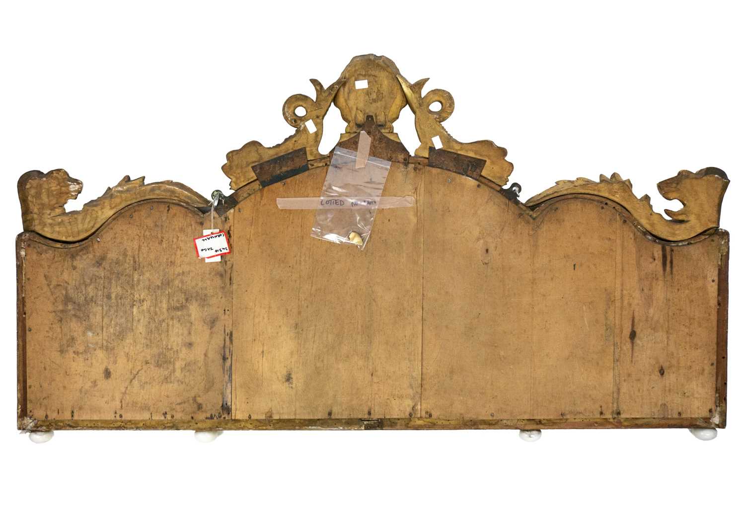 A Queen Anne gilt gesso overmantel mirror. - Image 2 of 10