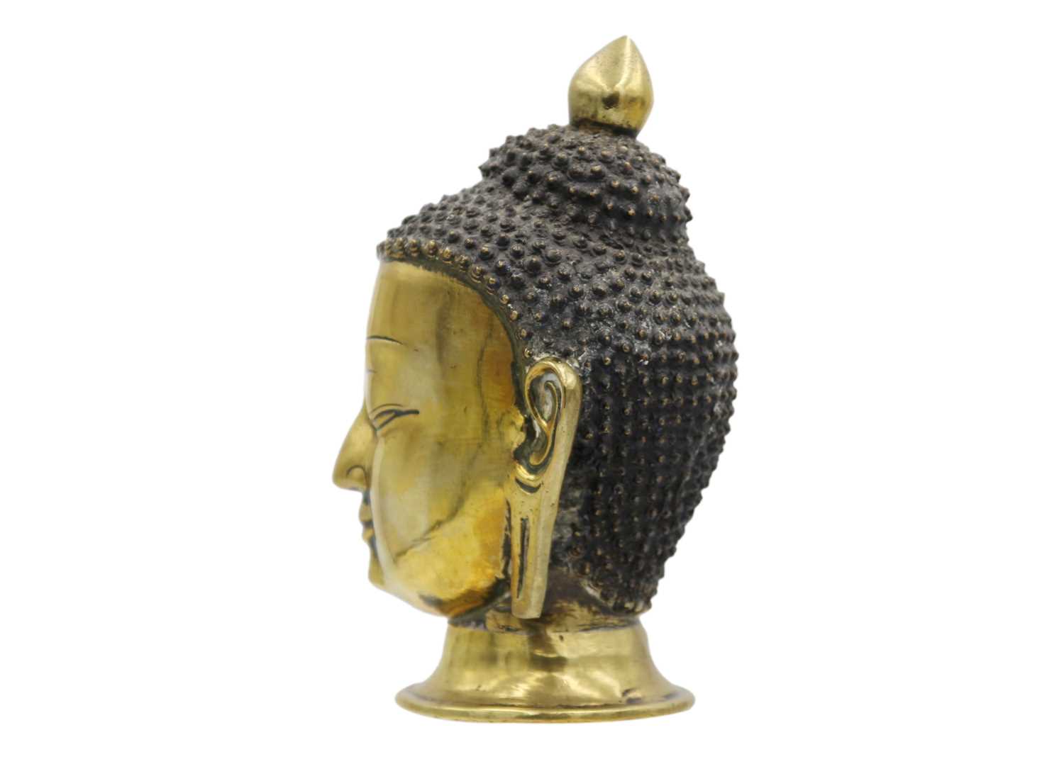 A Sino-Tibetan gilt bronze head of a Buddha, 19th century. - Image 4 of 9