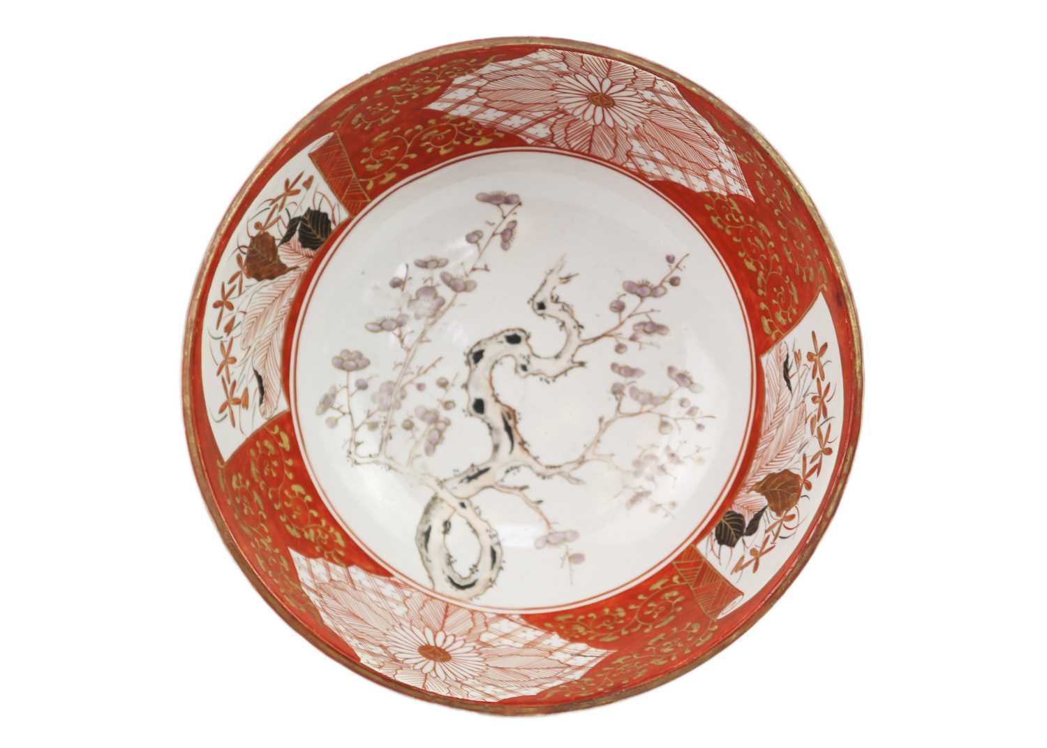 Five Japanese Kutani bowls, signed, late Meiji period. - Image 7 of 13