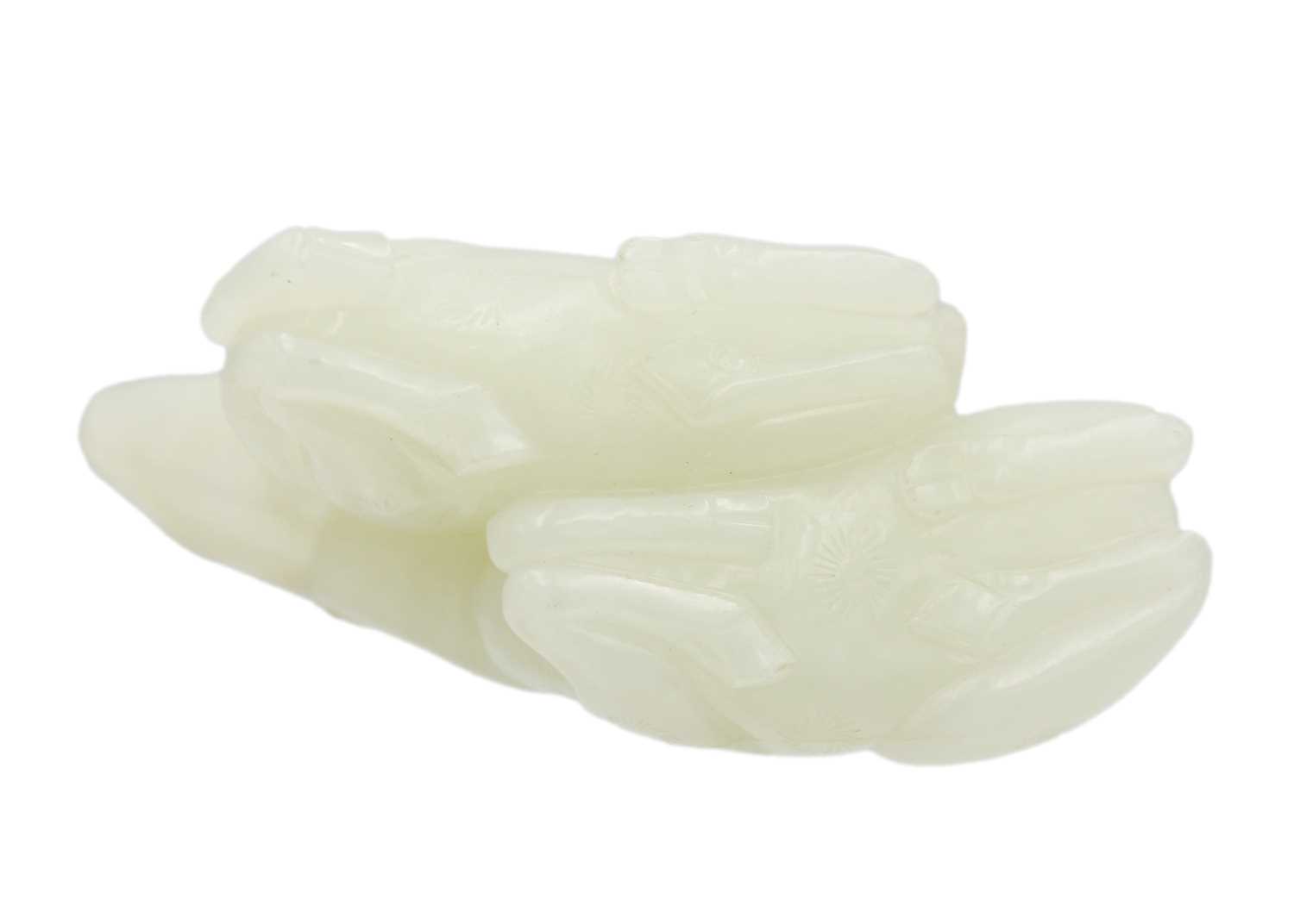 A Chinese carved celadon jade group of deers, Qing Dynasty, 19th century. - Image 5 of 22