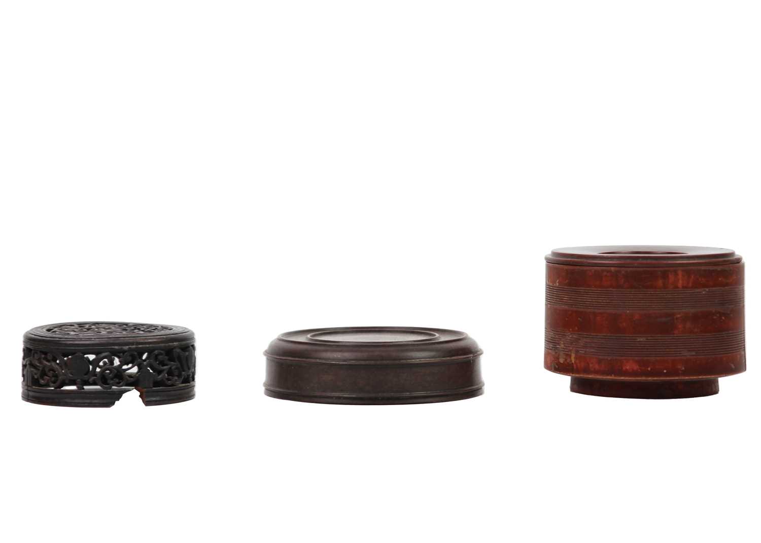 Five Chinese wooden jar/vase covers, 19th/20th century. - Image 4 of 10