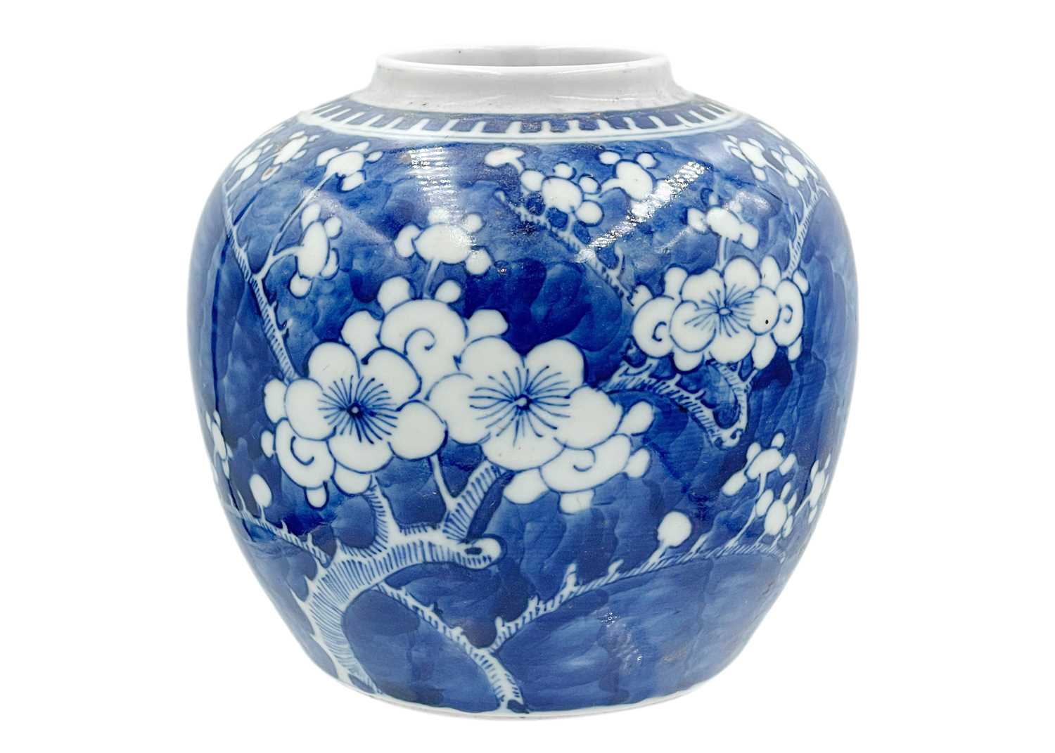 A large Chinese crackle glaze vase, early-mid 20th century. - Image 8 of 14