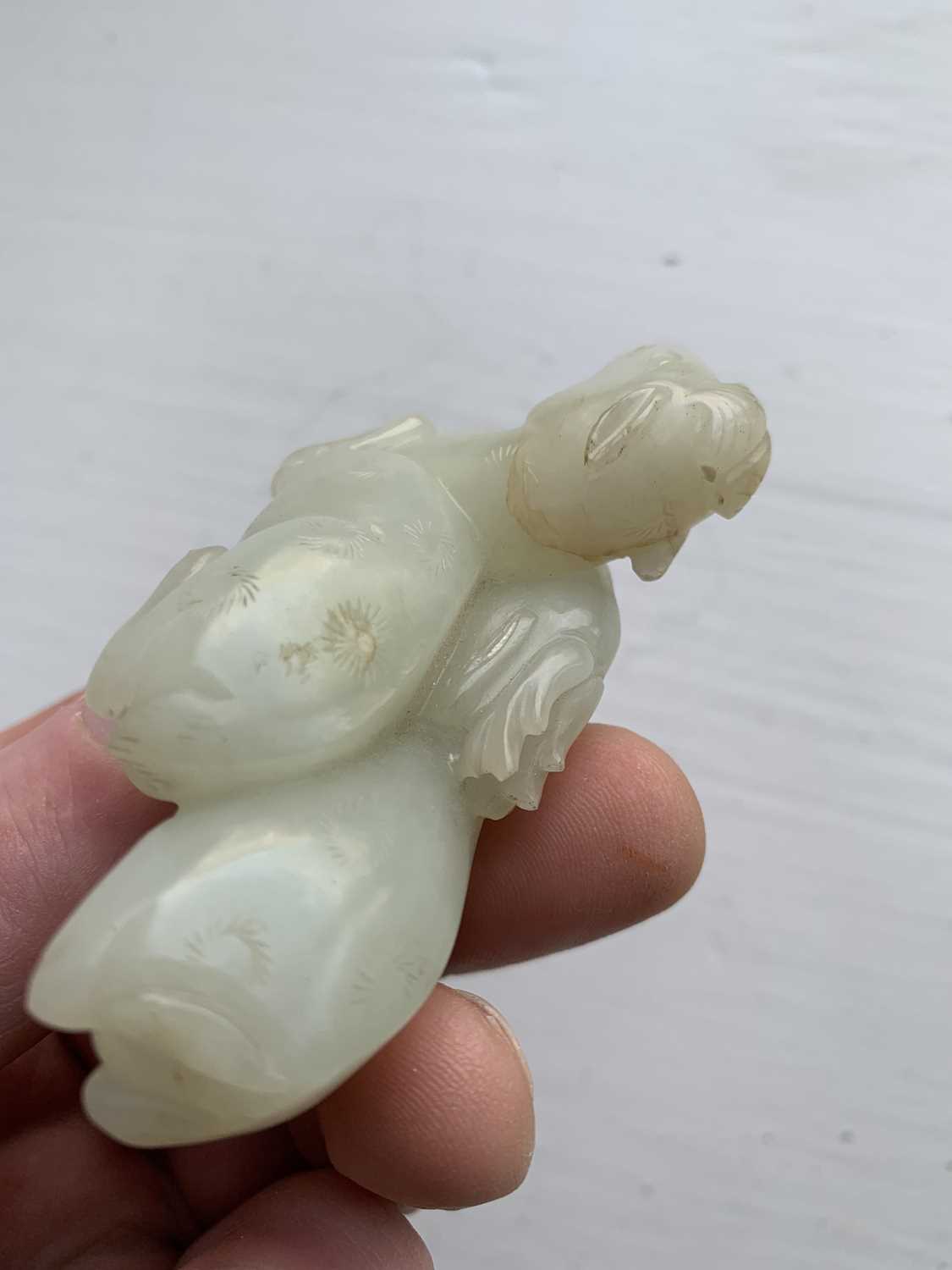 A Chinese carved celadon jade group of deers, Qing Dynasty, 19th century. - Image 14 of 22