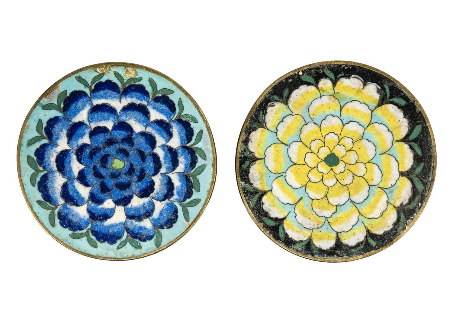 A pair of Chinese cloisonne cylindrical jars and covers, early 19th century. - Image 6 of 6