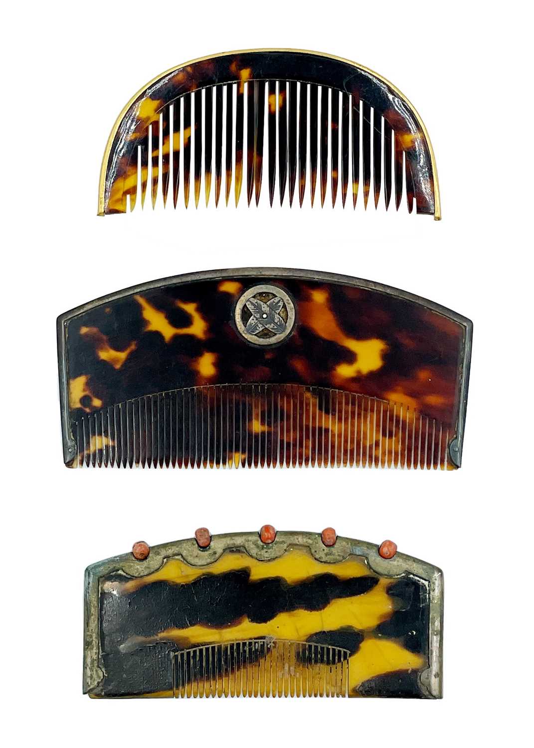 A Japanese tortoiseshell comb, Meiji period.