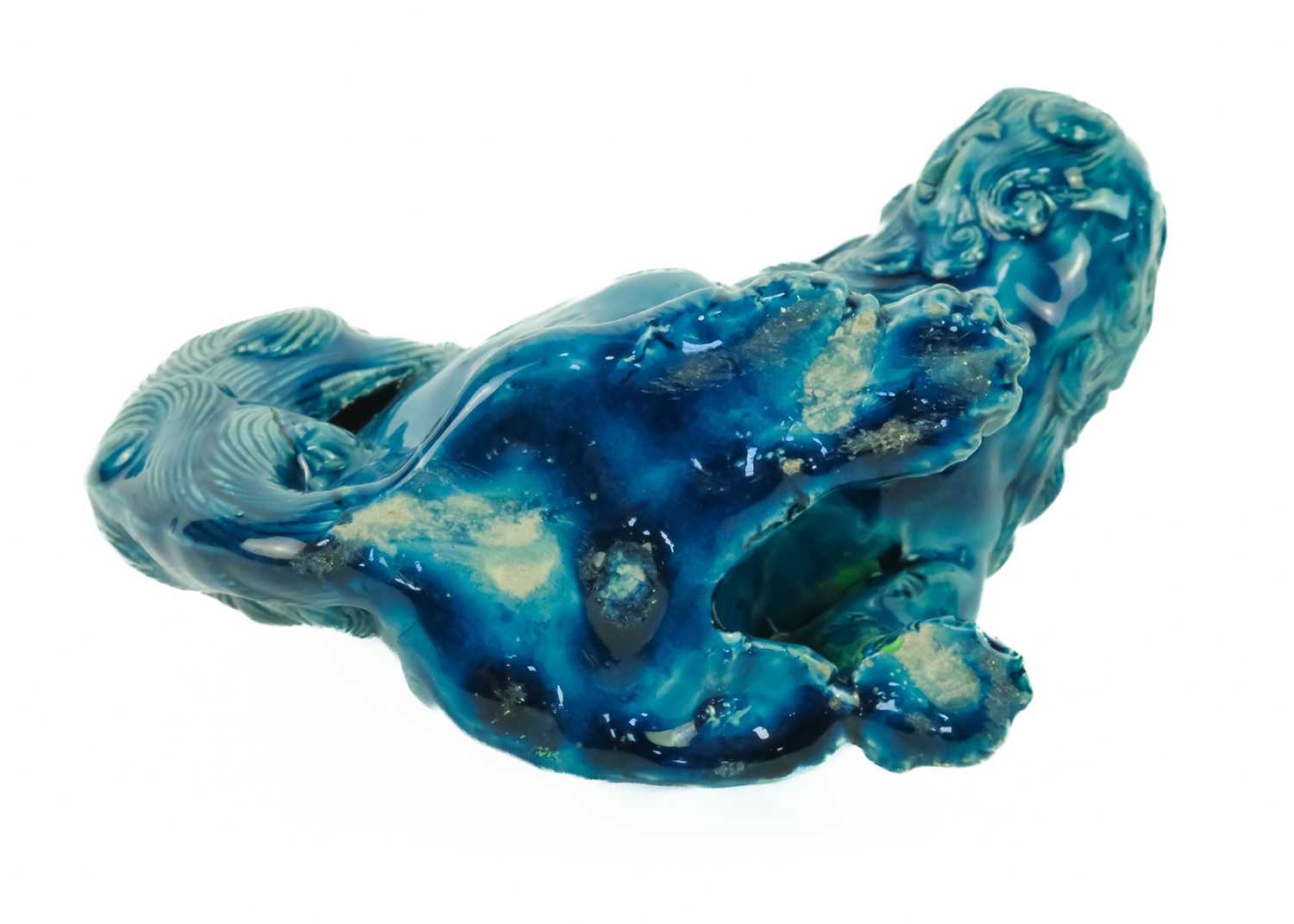 A Chinese turquoise glazed pottery 'Lion' dog, circa 1900, late Qing Dynasty. - Image 4 of 7