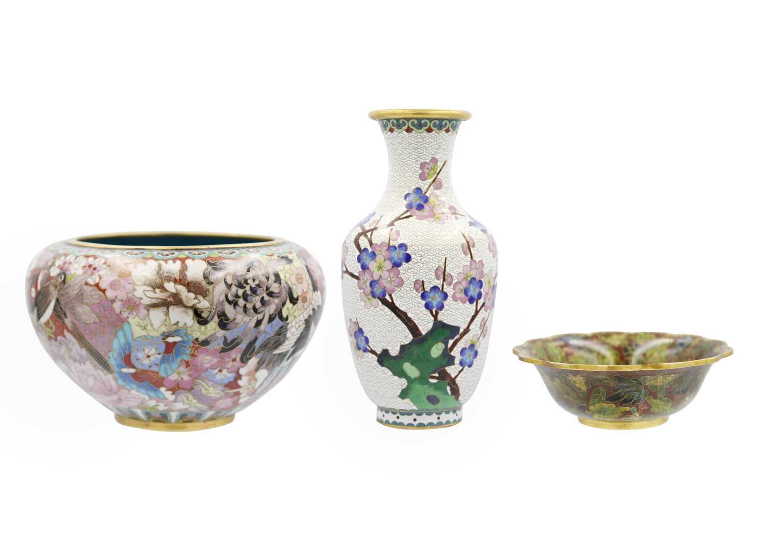 A Chinese cloisonne jardiniere, early 20th century;