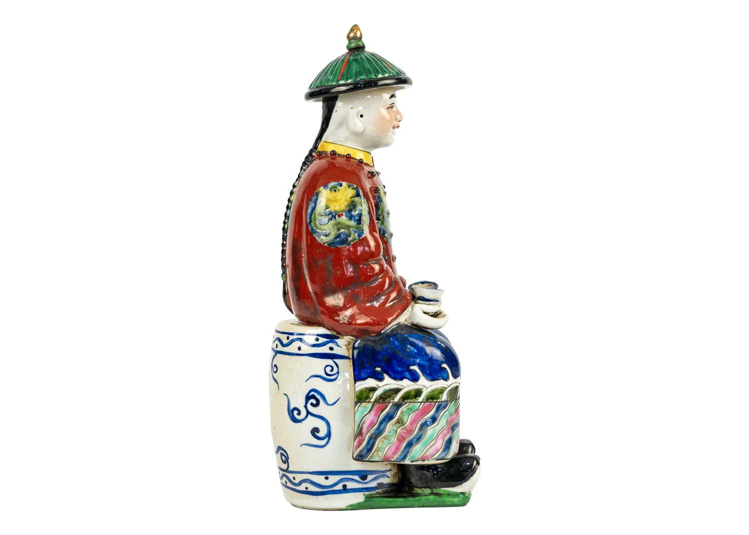 A Chinese porcelain figure of a seated Emperor, 20th century. - Image 3 of 8
