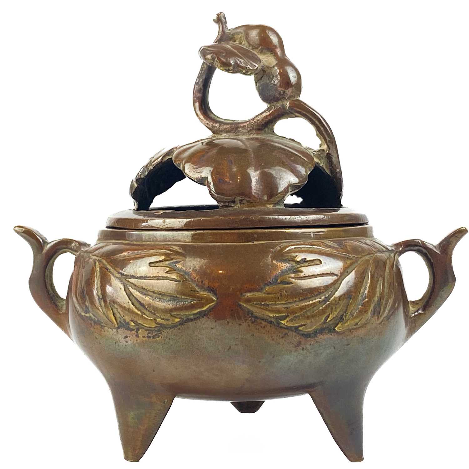 A Chinese bronze and champleve incense burner, 19th century. - Image 6 of 9