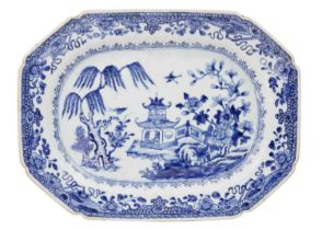 A Chinese blue and white porcelain meat dish, Qianlong period, 18th century.