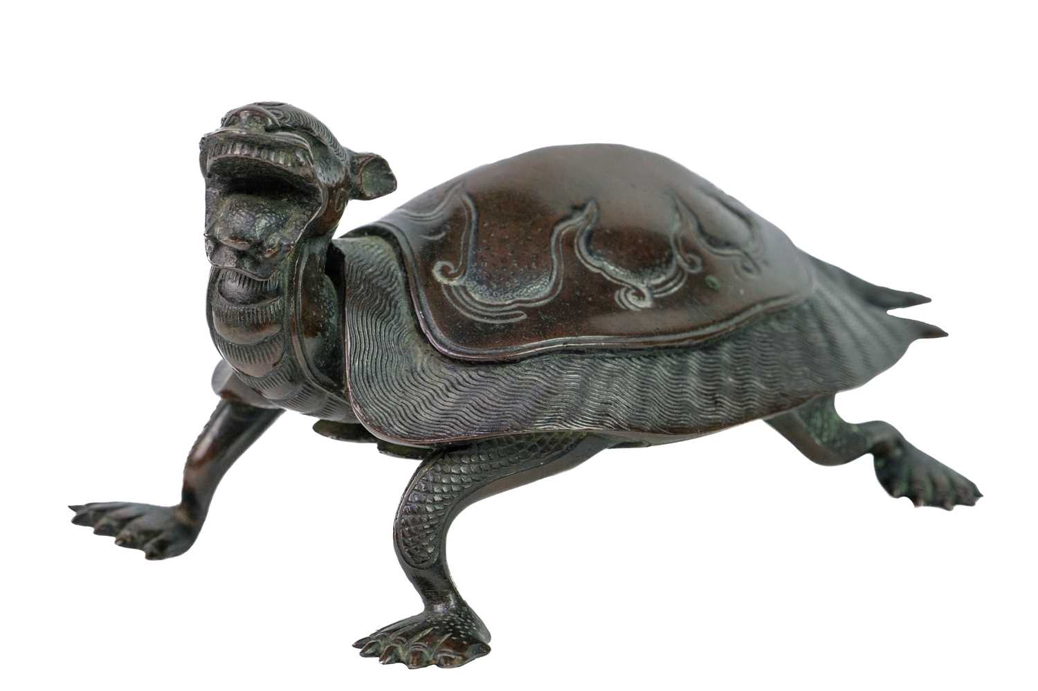 A Chinese bronze model of a turtle, 19th century.