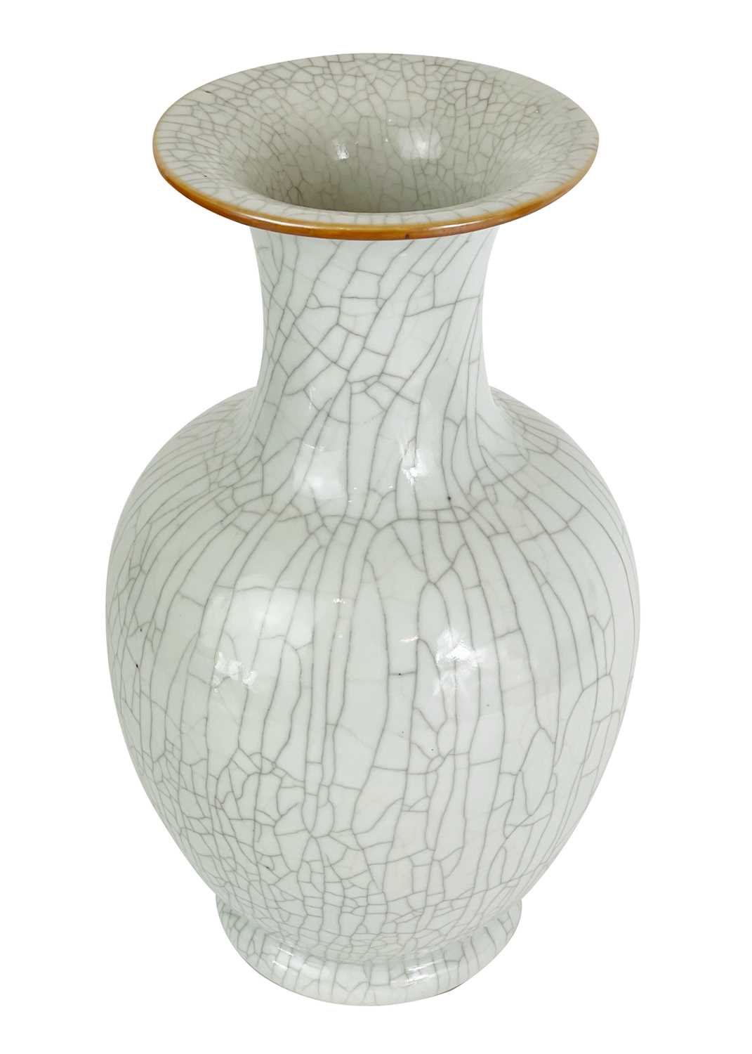 A large Chinese crackle glaze vase, early-mid 20th century. - Image 3 of 14