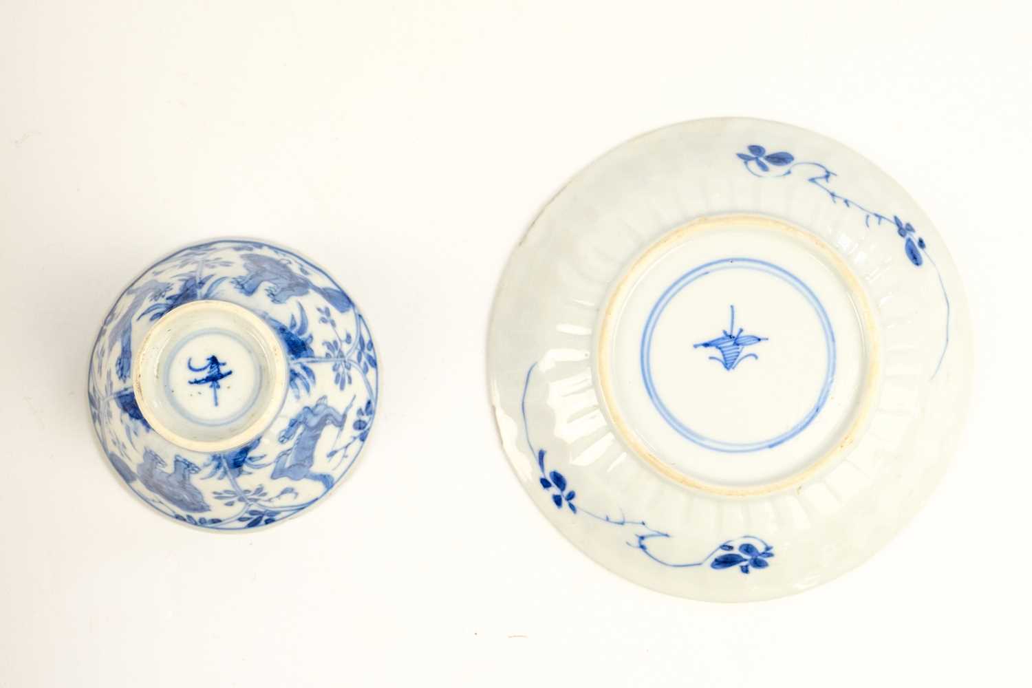 Five Chinese porcelain tea bowls and saucers, 18th century. - Image 14 of 18