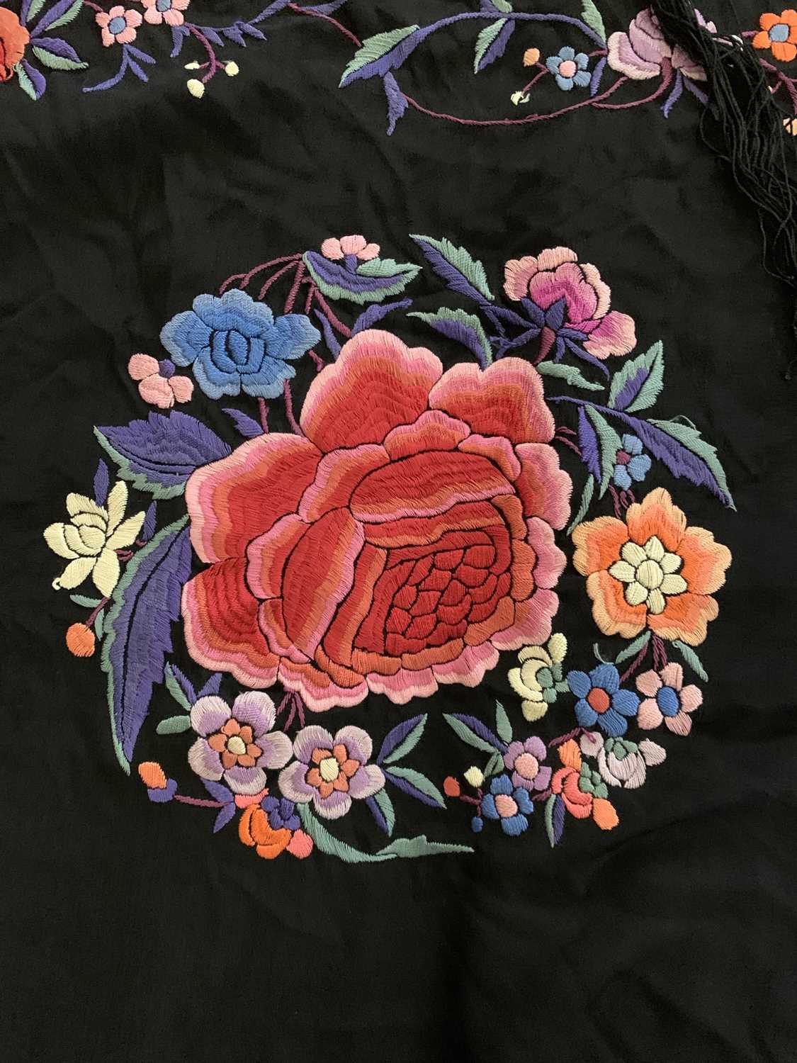 A Chinese embroidered black silk shawl, 20th century. - Image 12 of 12
