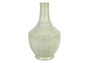 A Chinese crackle glazed celadon vase, 19th century.