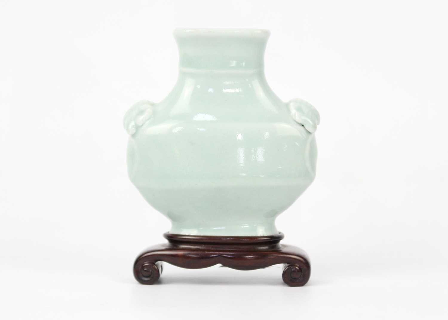 A Chinese famille verte crackle glaze ginger jar, circa 1900. - Image 11 of 22
