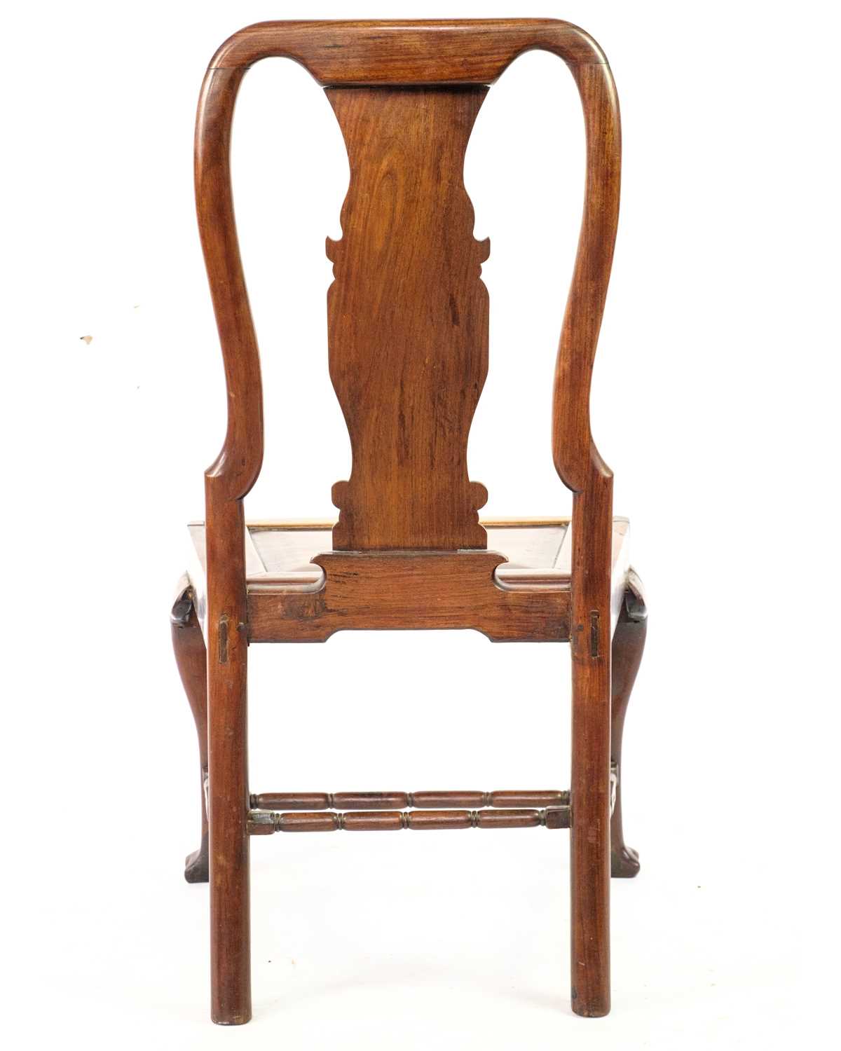 A set of four Chinese export dining chairs, late 19th century. - Image 3 of 9