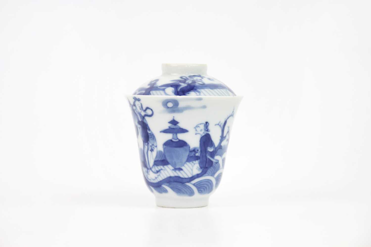 A set of Chinese blue and white porcelain cups, covers and stands, 18th century. - Image 5 of 41