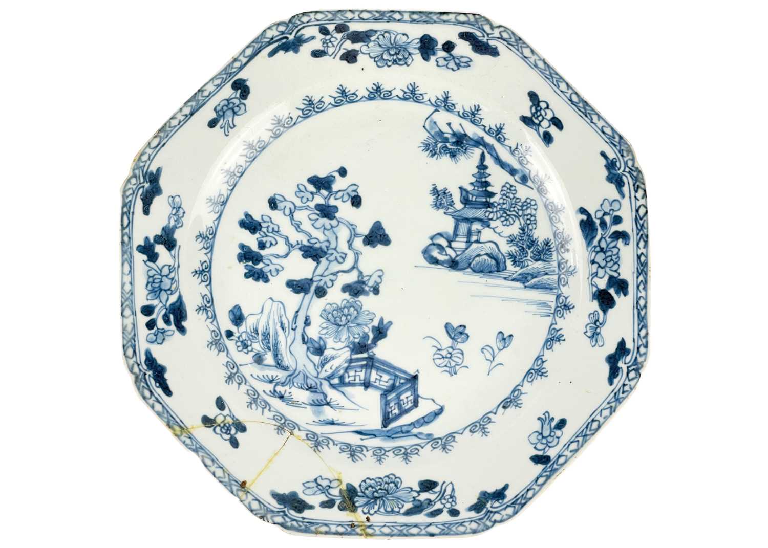 A Chinese provincial blue and white bowl. - Image 4 of 22