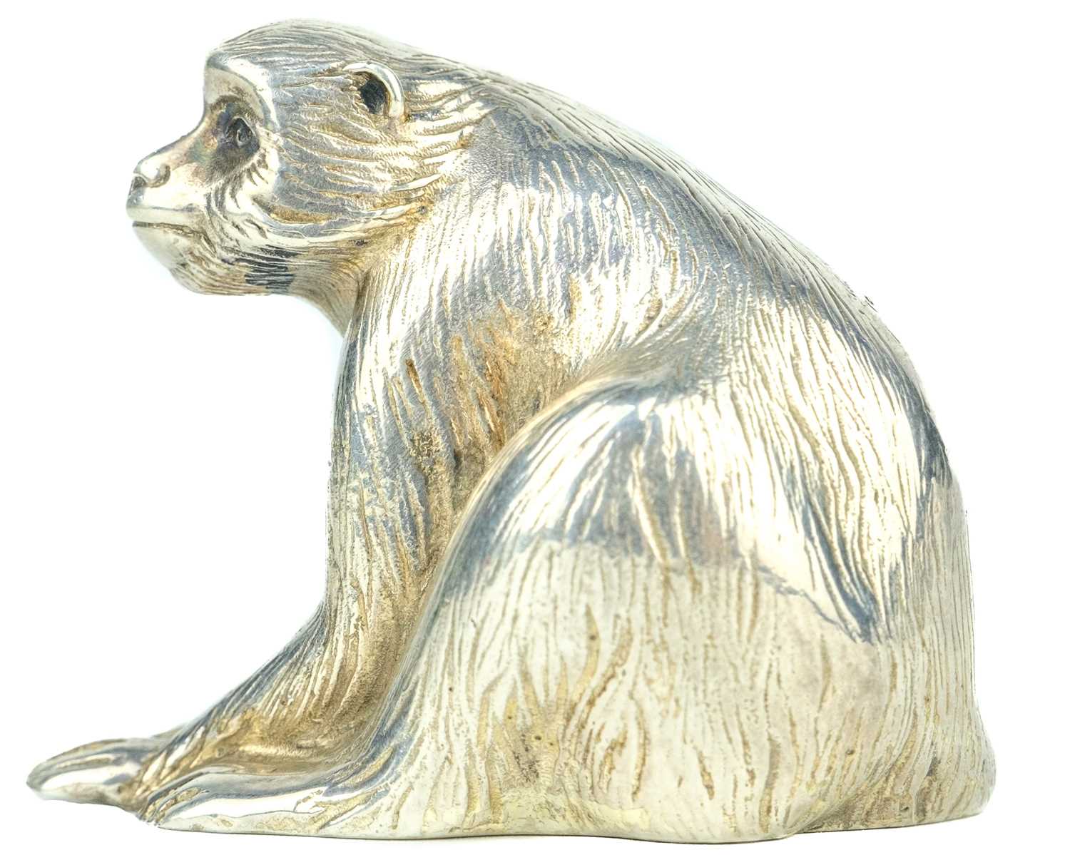 A Japanese silver okimono of a macaque, signed. - Image 4 of 6