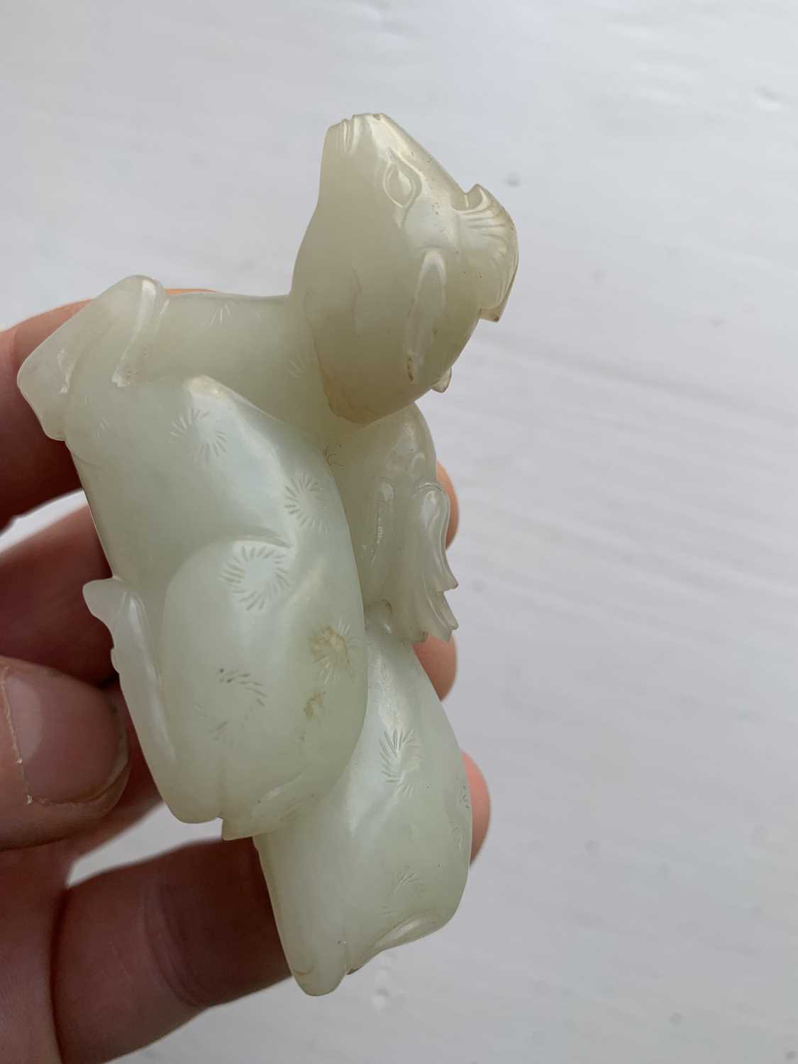 A Chinese carved celadon jade group of deers, Qing Dynasty, 19th century. - Image 16 of 22