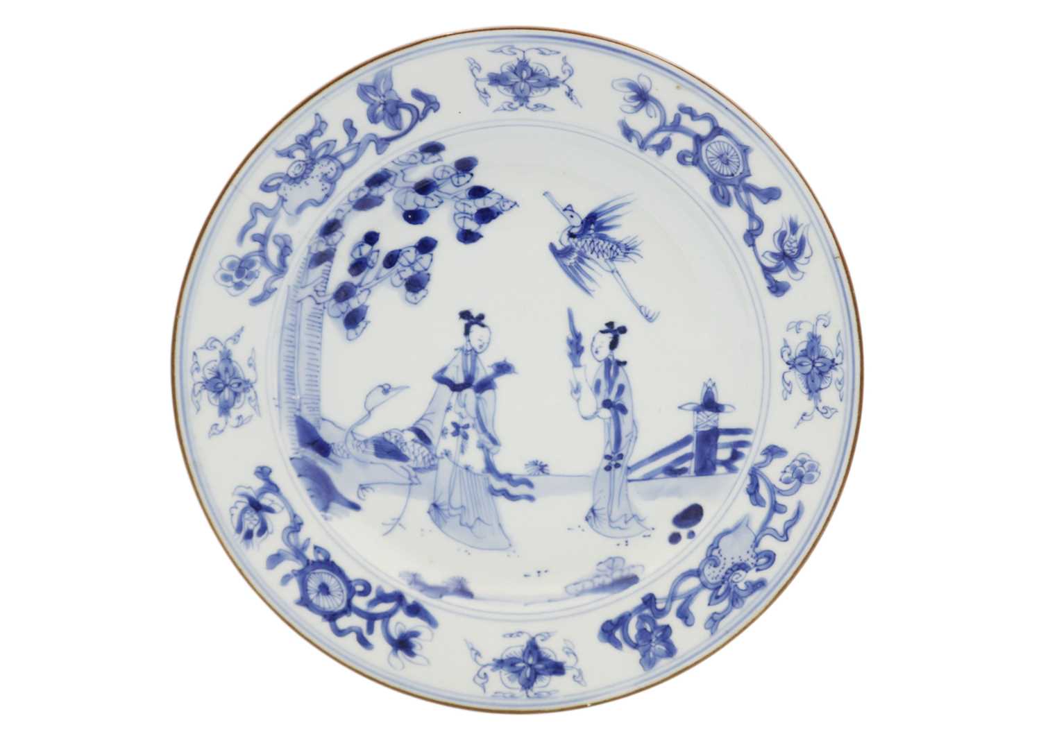 A Chinese blue and white porcelain plate, Qianlong period, 18th century. - Image 6 of 7