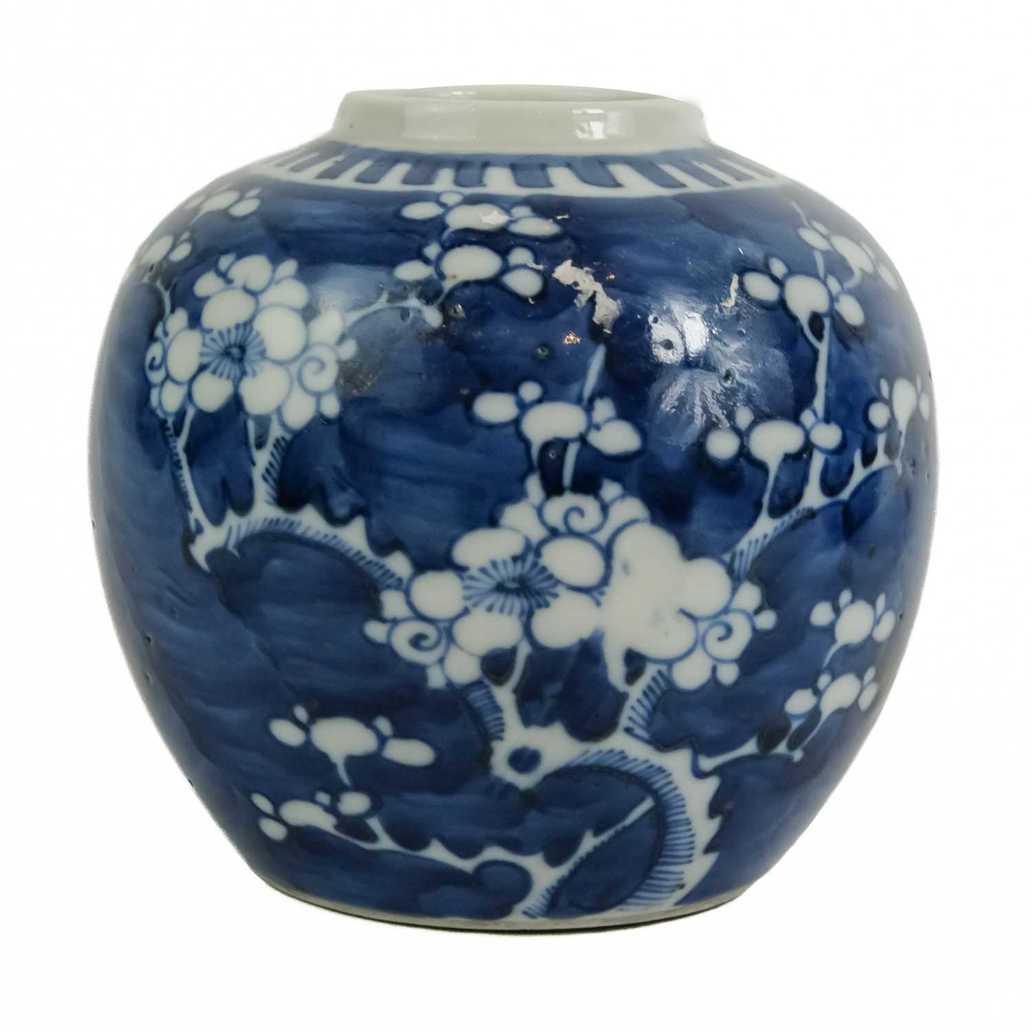 Two Chinese blue and white prunus blossom pattern ginger jars, late 19th century. - Image 2 of 10