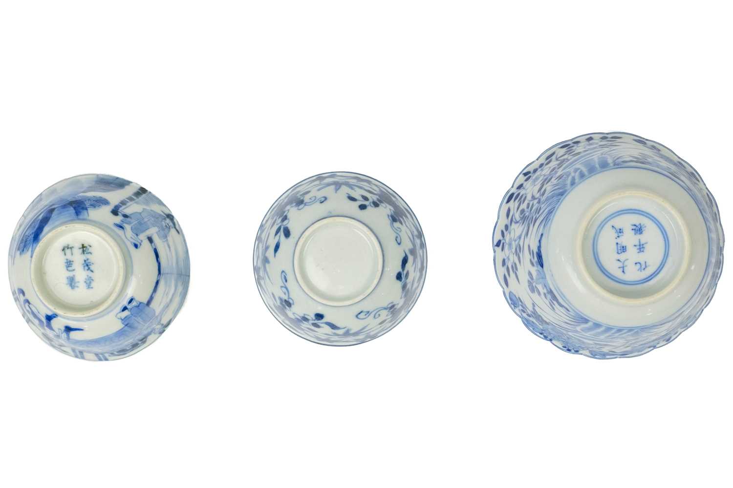 Six Chinese blue and white porcelain dishes, 18th/19th century. - Image 5 of 9