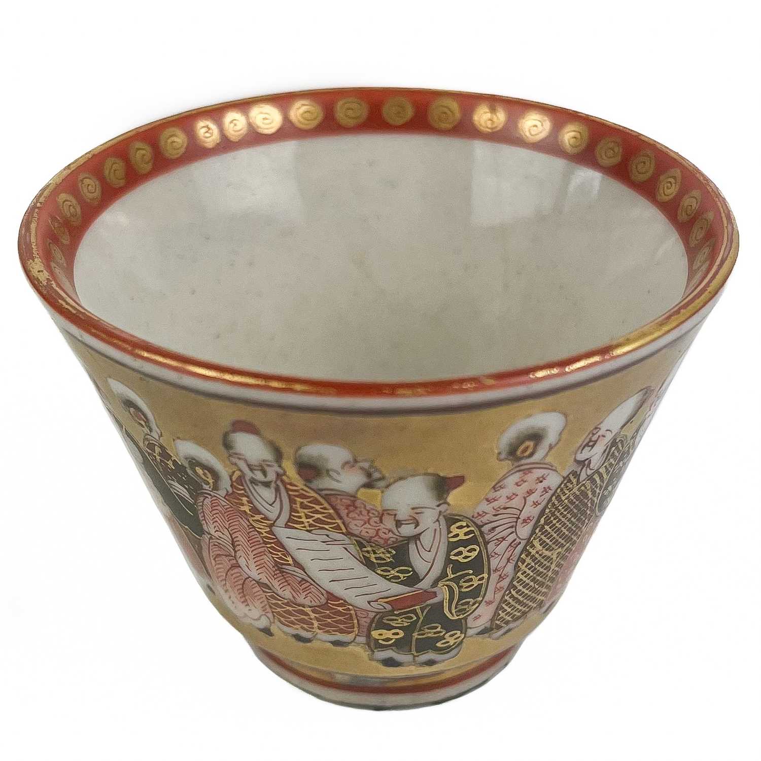 A Japanese Satsuma porcelain tea bowl, 19th century. - Image 2 of 13