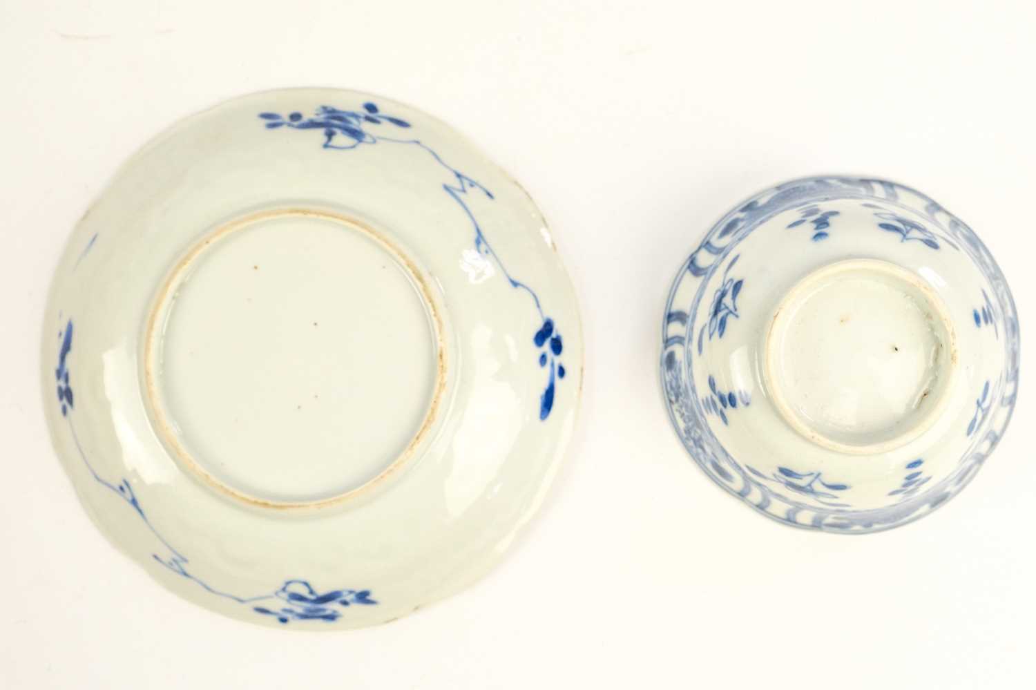 Five Chinese porcelain tea bowls and saucers, 18th century. - Image 6 of 18
