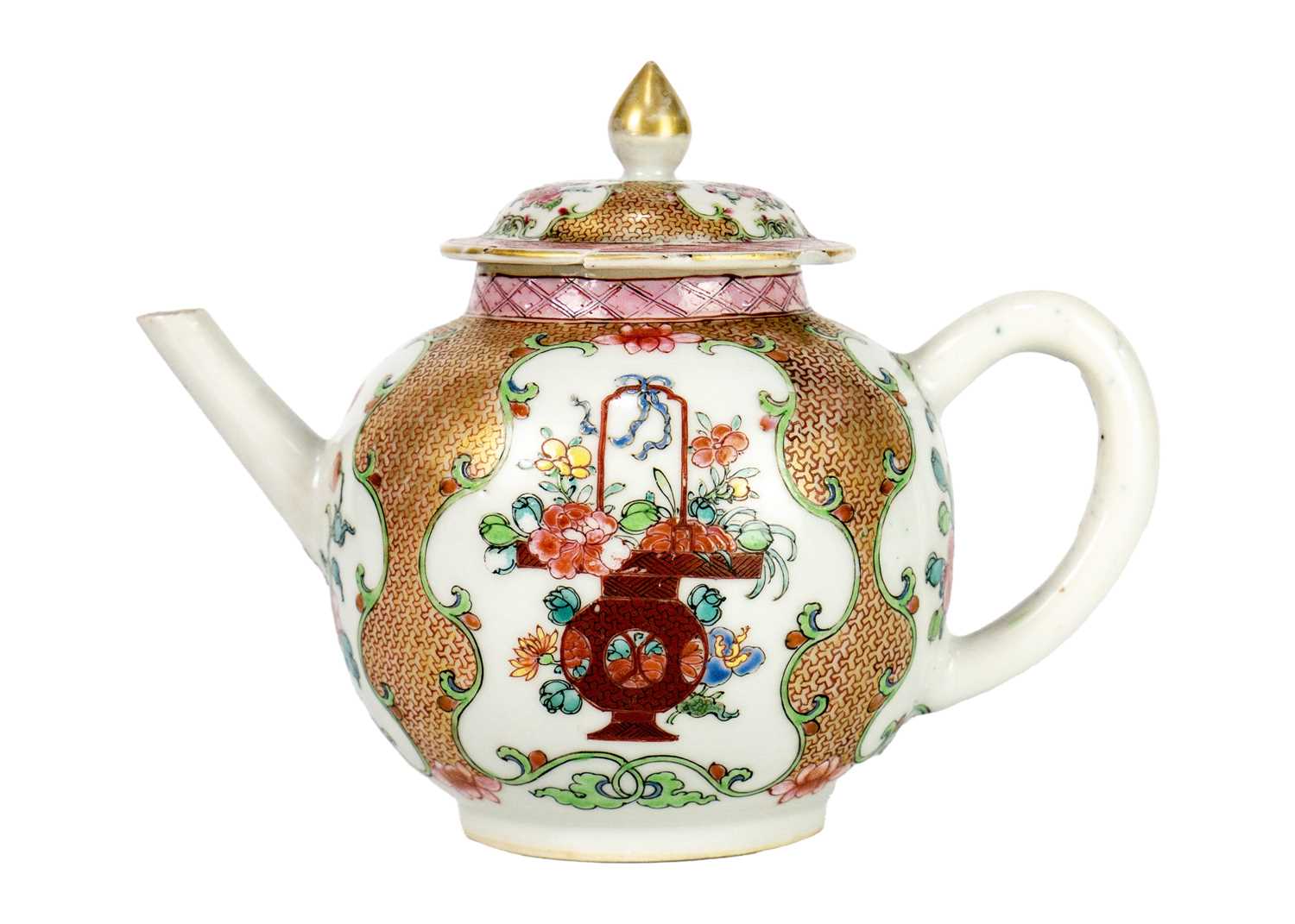 A Chinese porcelain teapot, 18th century. - Image 2 of 6