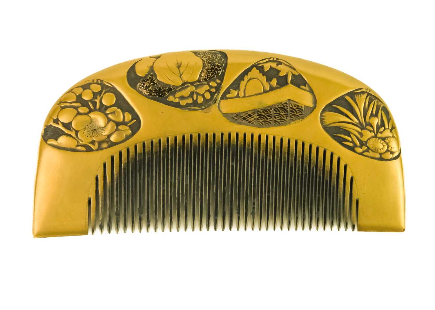 Eight Japanese gold lacquer combs, Meiji period. - Image 4 of 5