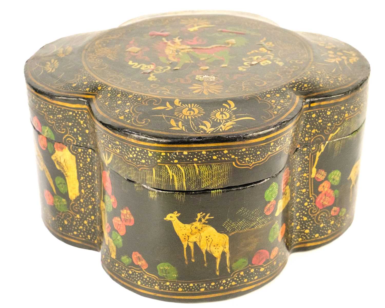 A pair of Chinese black lacquer quatrefoil boxes, late 19th early 20th century. - Image 3 of 9