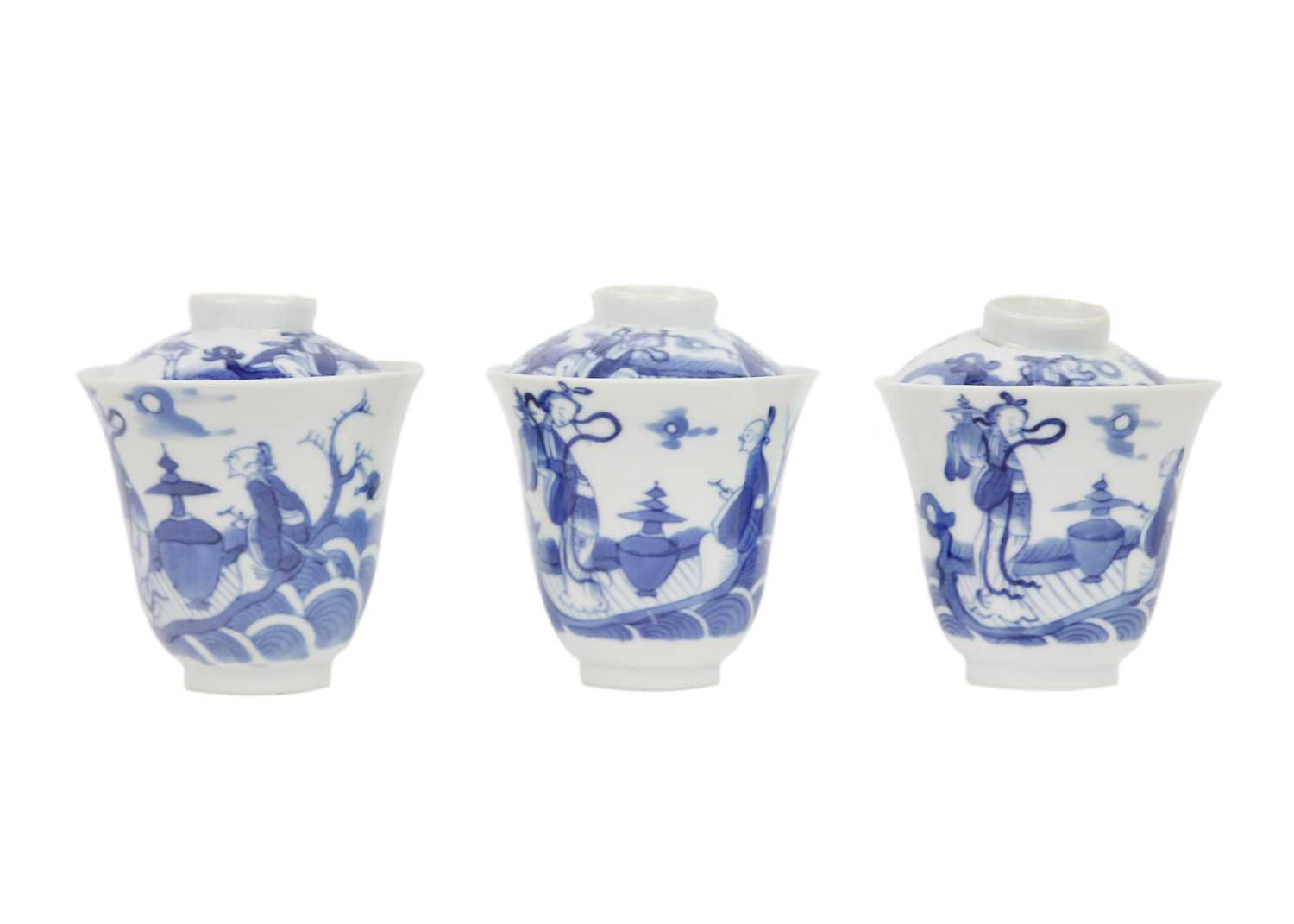 A set of Chinese blue and white porcelain cups, covers and stands, 18th century. - Image 4 of 41