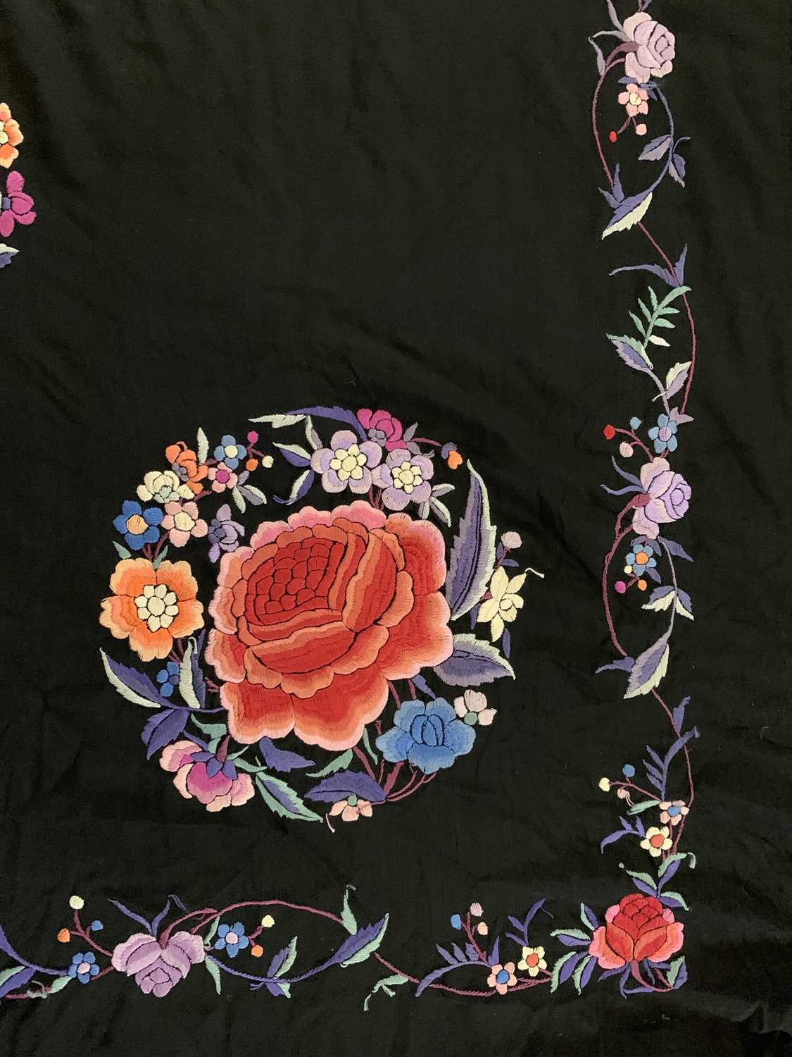 A Chinese embroidered black silk shawl, 20th century. - Image 10 of 12