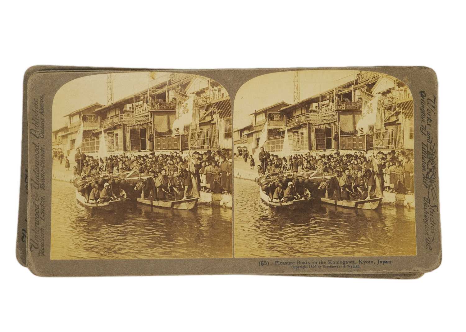 One hundred and two stereoviews of Japan, early 20th century. - Image 8 of 8