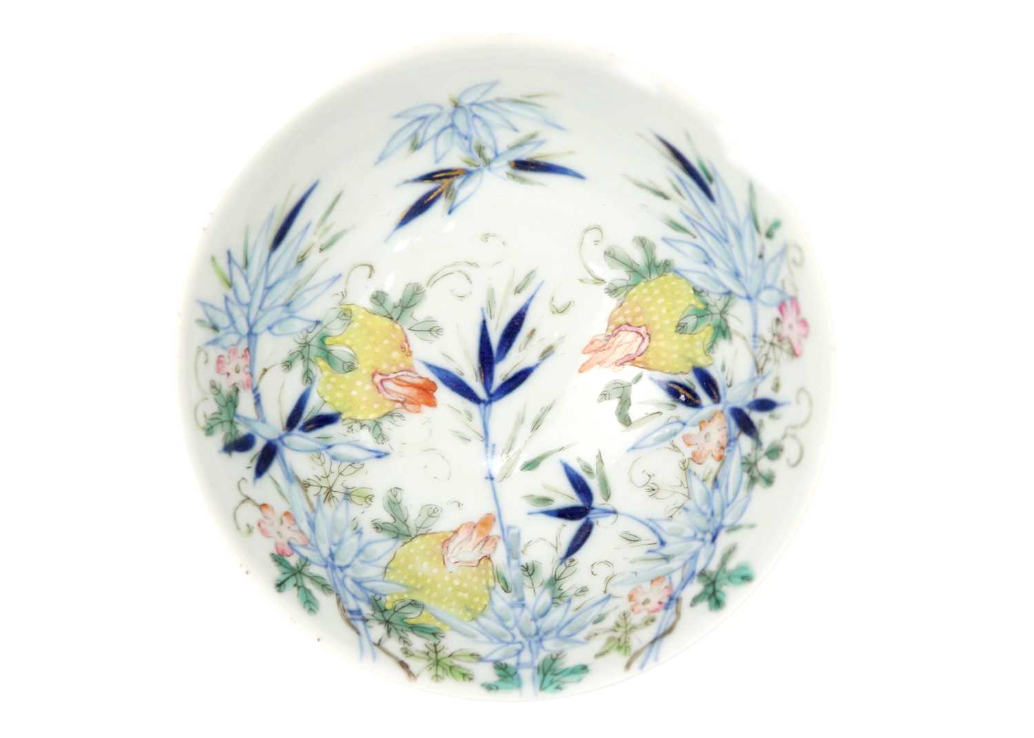 A Chinese famille rose porcelain bowl, 19th century. - Image 5 of 12