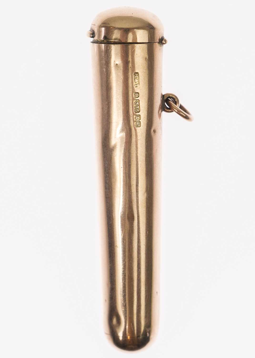 An Edwardian 9ct rose gold fob cheroot holder case by Hilliard & Thomason. - Image 3 of 3