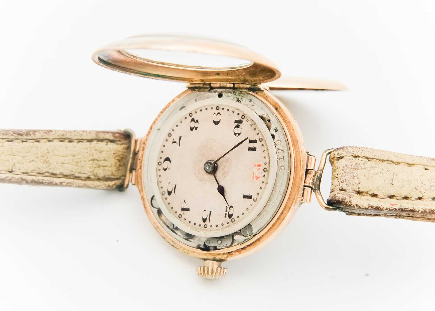 ROLEX - An early 20th century 9ct lady's manual wind wristwatch. - Image 3 of 4
