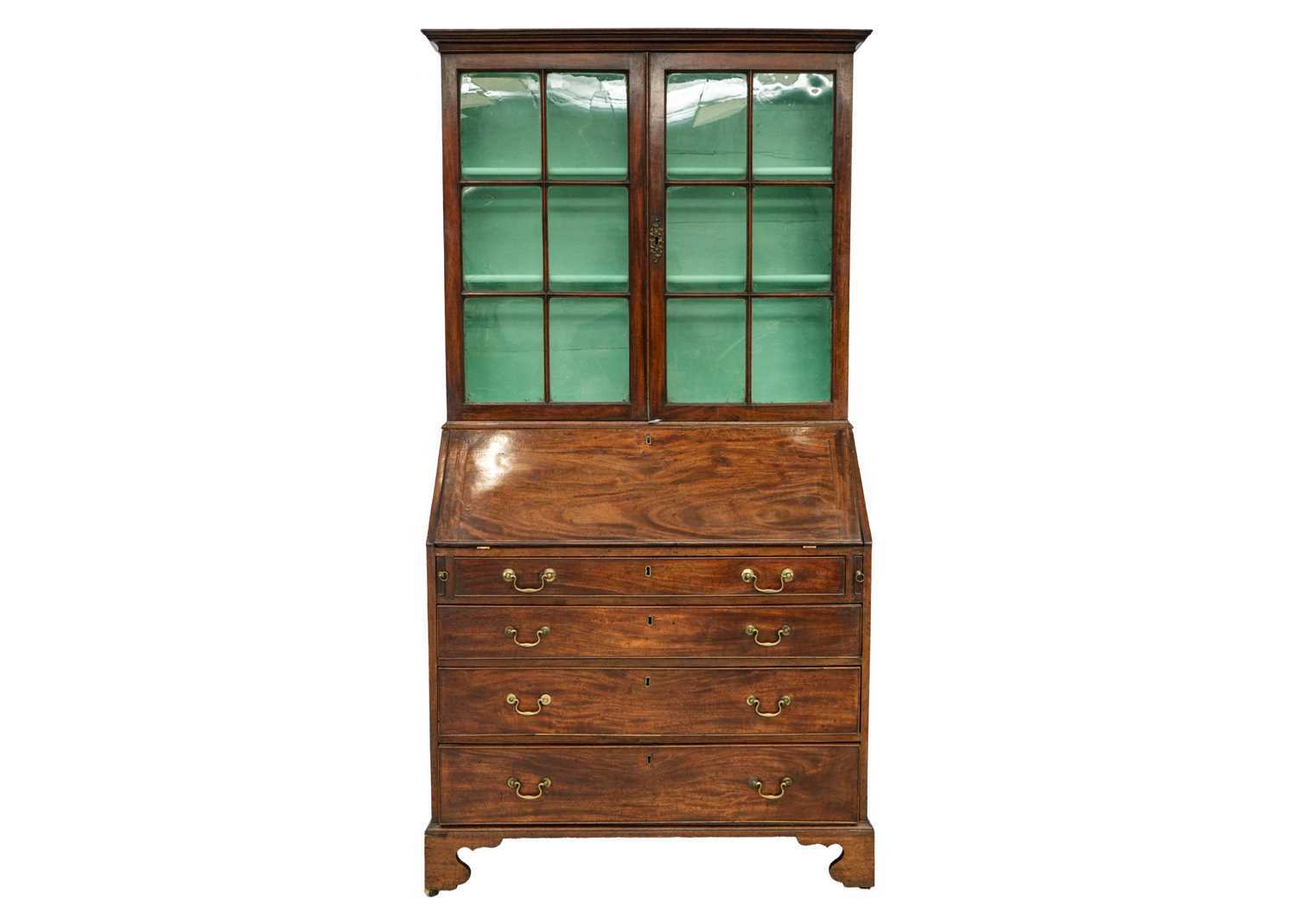 A George III mahogany bureau bookcase. - Bild 2 aus 5