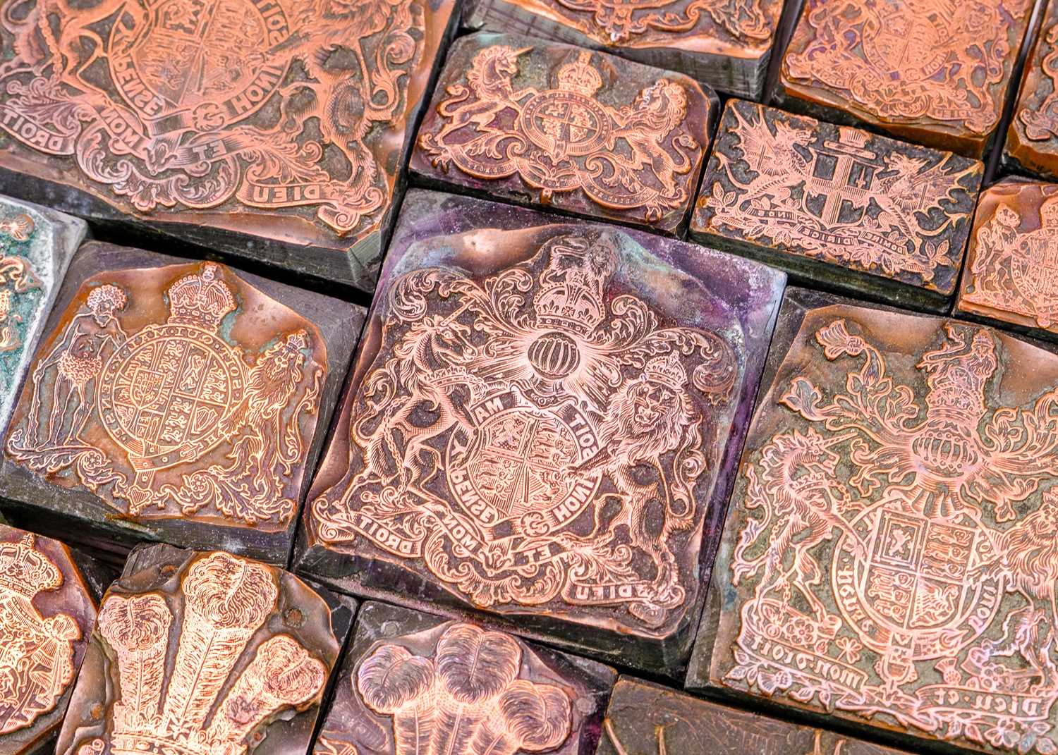 An interesting collection of metal printing blocks. - Image 5 of 5