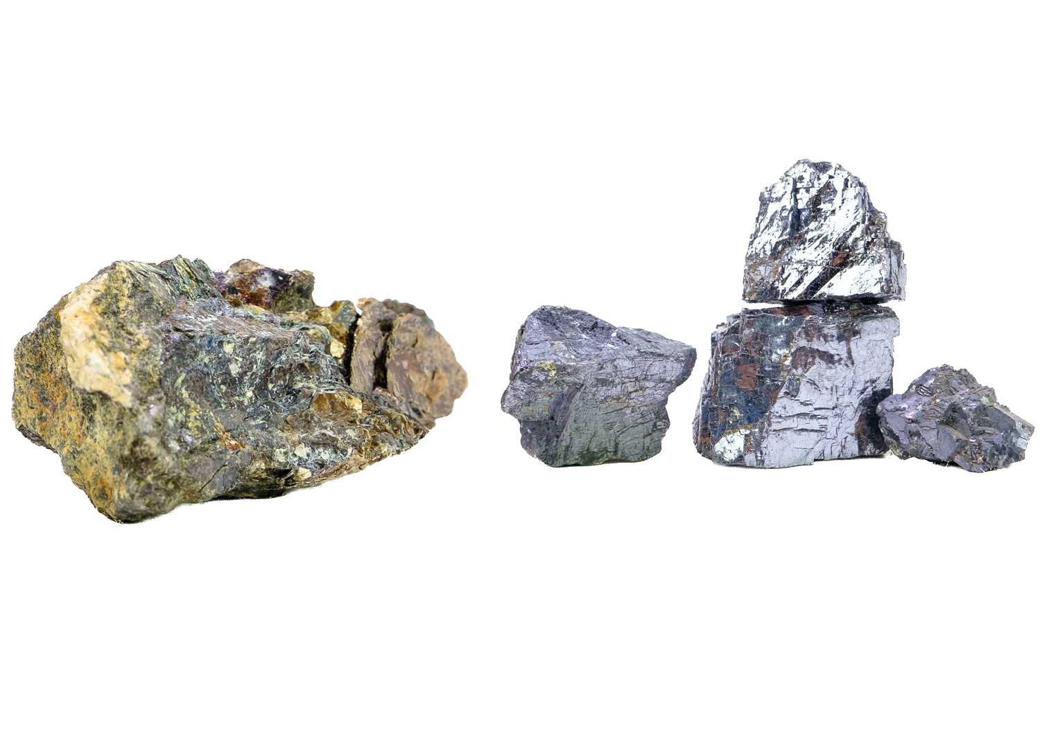 A collection of rough minerals. - Bild 14 aus 15