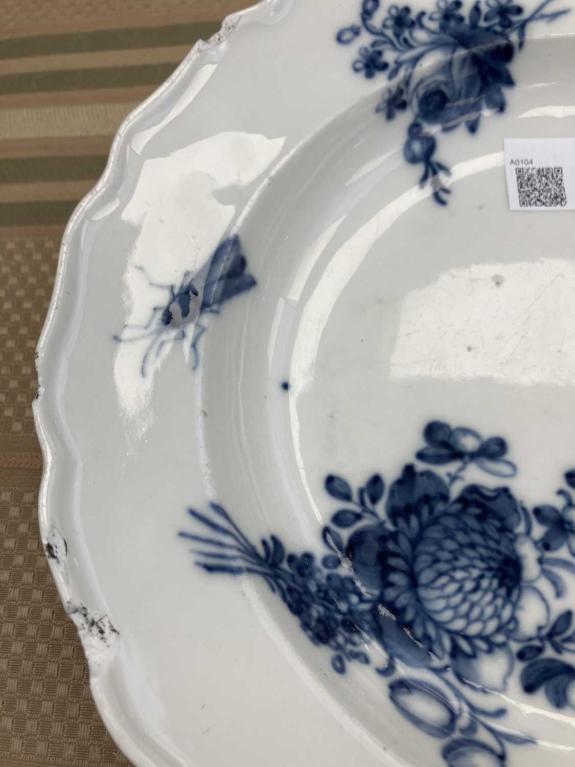 A Vienna porcelain plate. - Image 10 of 13