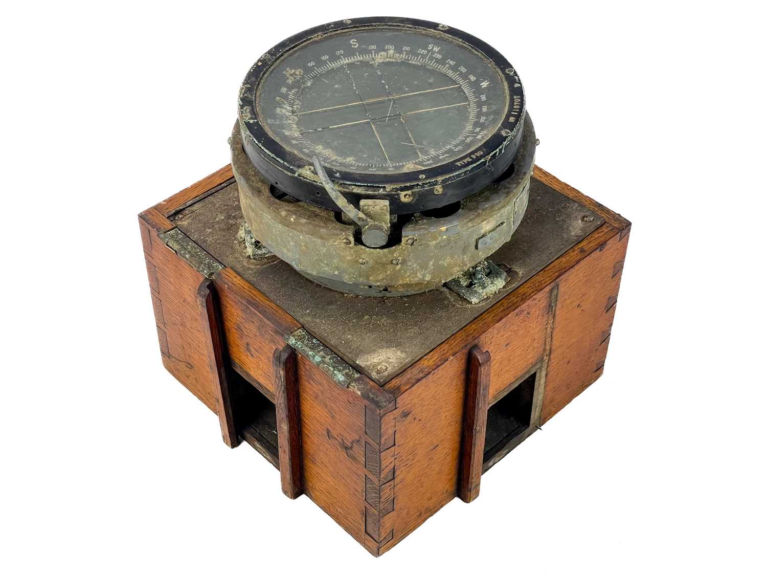 A WWII oak cased Air Force compass. - Image 3 of 5