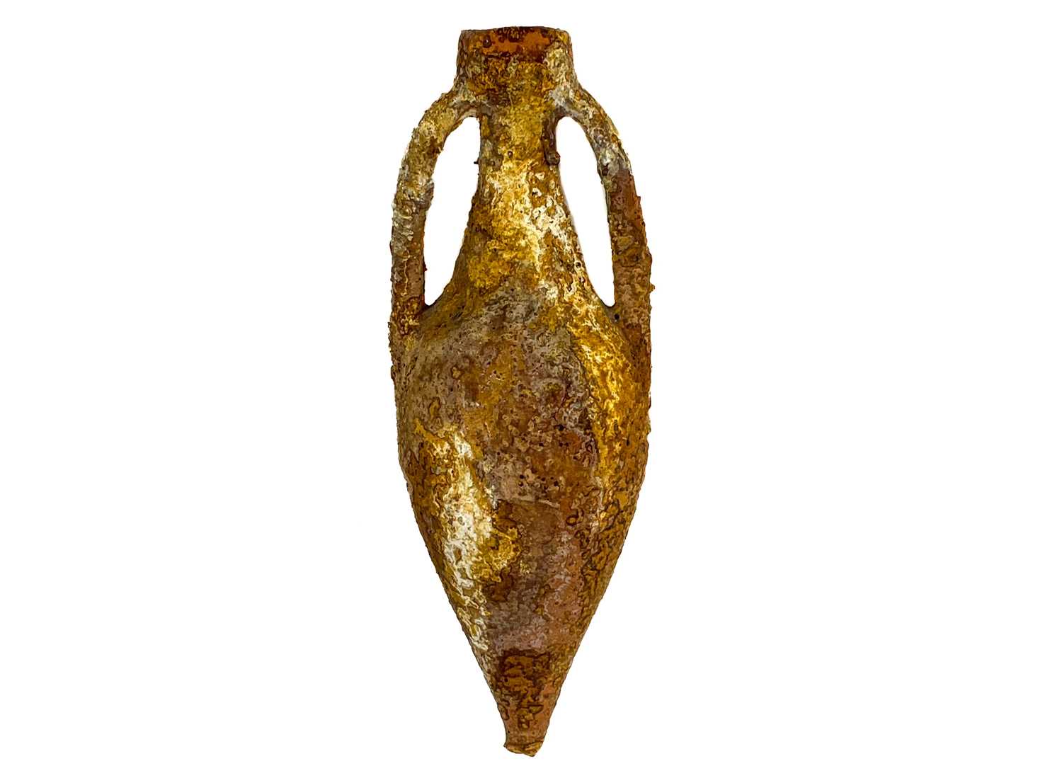 A terracotta amphora. - Image 7 of 7