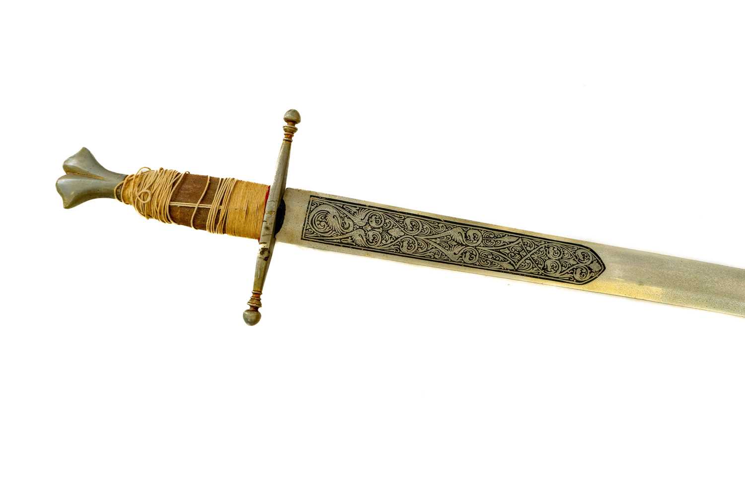 A reproduction sword, with a wavy blade. - Image 4 of 4
