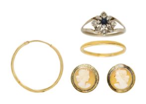 A selection of gold jewellery.