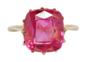 A 9ct pink corundum stone set cocktail ring.