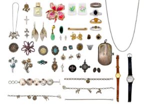 A collection of costume jewellery.