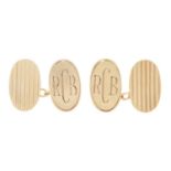 A pair of 9ct oval cufflinks.